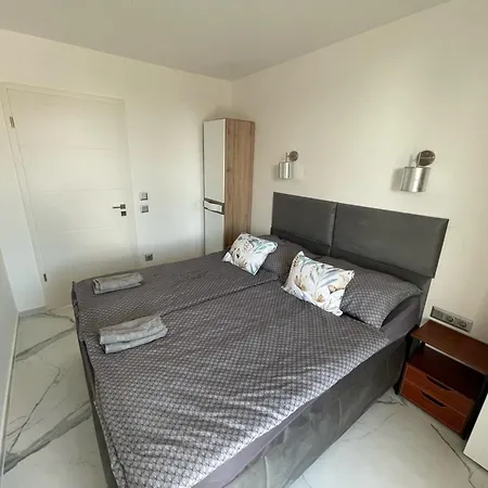 Apartment Luxury In Balatonalmadi, Almadi Lux Ii - Crystal White Balatonalmadi