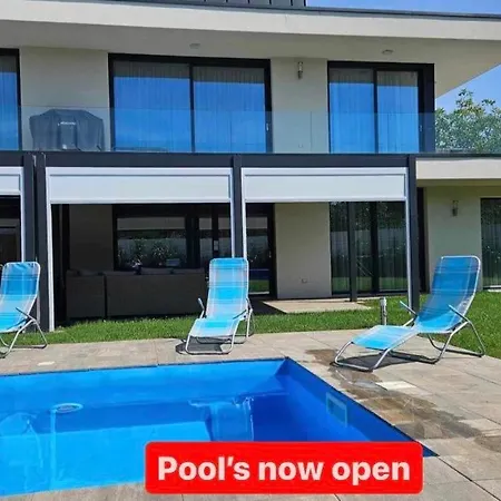 Luxury In Balatonalmadi, Almadi Lux Ii - Crystal White *