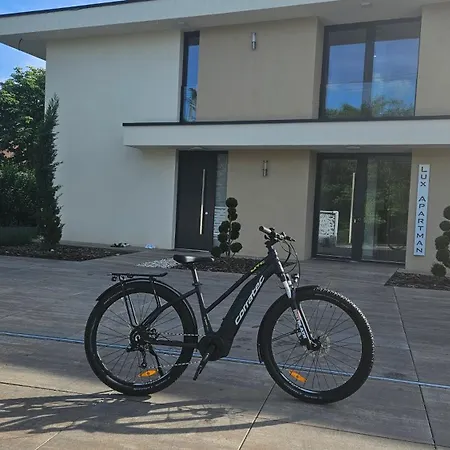 Luxury In Balatonalmadi, Almadi Lux Ii - Crystal White 아파트